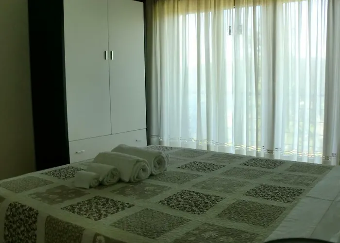 Quinta Lindas 2 מונדים דה בסטו